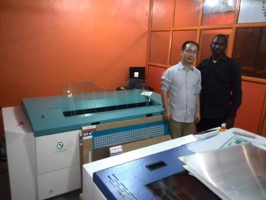 Ecoographix pré-compriment la machine impression la PCT que thermique plaquent l'équipement de fabrication