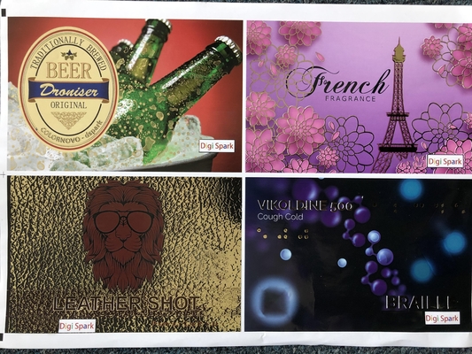 Impression numérique de vernis amélioration de l'étiquette