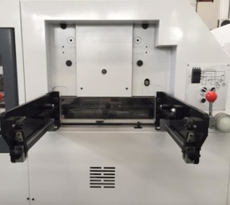 Aluminium thermique automatique emboutissant la machine de découpage avec la lame en acier
