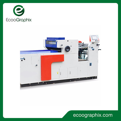 Machine automatique à vernis UV à grande vitesse pour l'impression et l'emballage Ecoo CF-620A