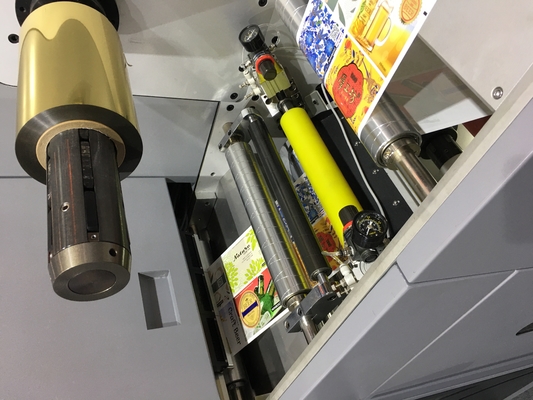 Machine d'amélioration d'effet de label de Digital de presse de courrier pour emboutir et vernir