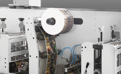 Imprimante modulaire entièrement servocommandée à grande vitesse de Flexo de 8 couleurs avec l'écran tactile mobile