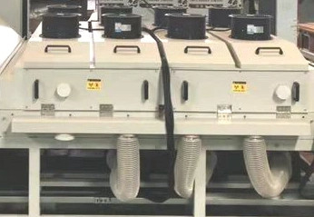 Machine de glaçage de polissage de vernis UV automatique pour le carton
