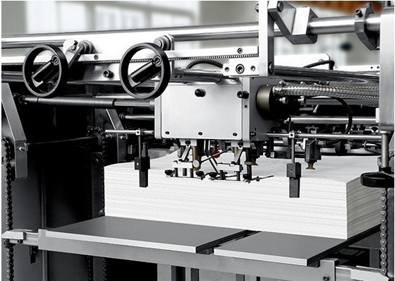 Machine de formage automatique de sacs en papier 70pcs/Min avec carte supérieure