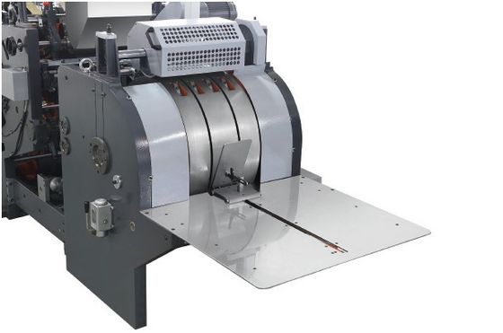 180-350gm feuille carré fond de sac de papier de magasinage machine de formage avec trous de poignée