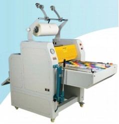 Machine de stratification de petit format de largeur d'EcooGraphix 720mm avec des coupeurs pour l'usage de bureau