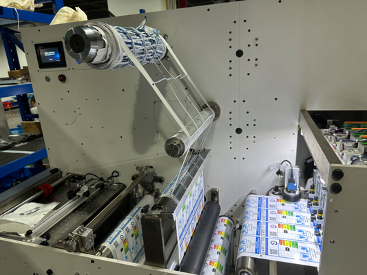 Le label de Digital meurent coupeur fendant et grande vitesse de machine de rebobinage