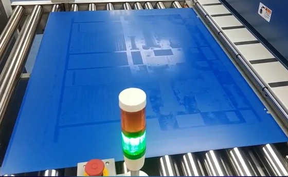 Machine à plier les plaques d'impression CTP en aluminium et à perforer les trous