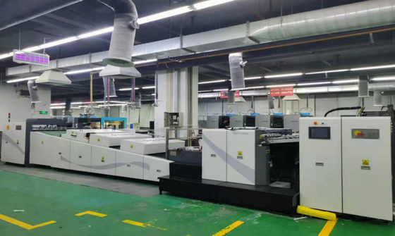 Machine de revêtement UV automatique à grande vitesse 9000 feuilles/heure