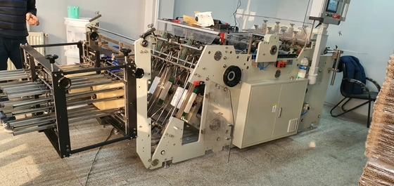 Machine de levage à grande vitesse à emporter de la boîte de carton en papier alimentaire à trois voies