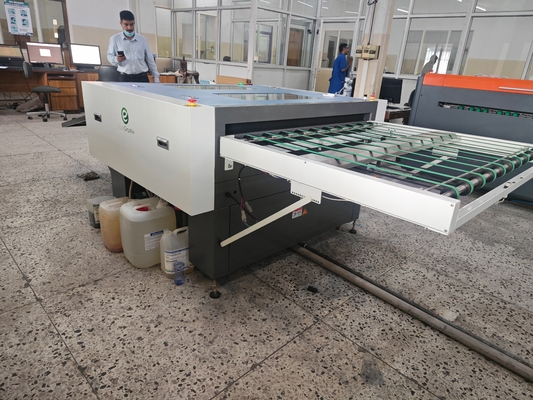 Processeurs de plaques CTP grand format développant une machine pour l'impression offset