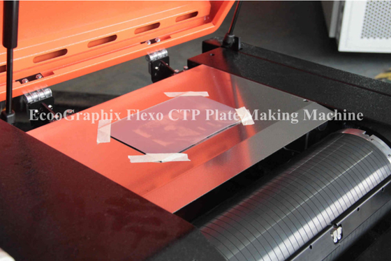 Machine de fabrication de plaques flexibles au format A1 multifonctionnelle