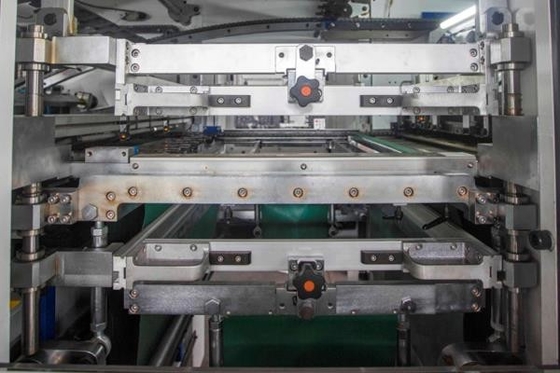 Coupeuse à matrices de carton entièrement automatique avec machine de découpe à matrices de décapage