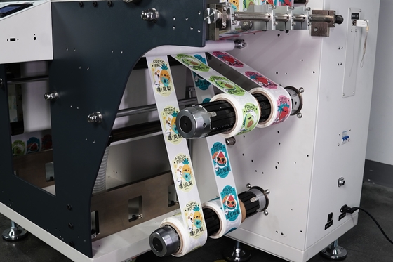 Machine à découper à la matrice avec découpe et rebond