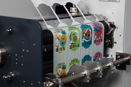 Machine à découper les étiquettes numériques à rouleaux de 320 mm de largeur