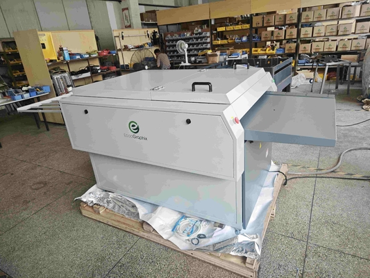 Machine à laver les plaques CTP, taille maximale des plaques 1500 mm, capacité de développement 72L