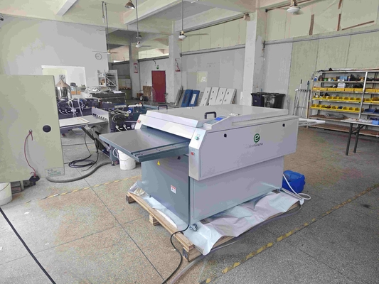 Machine à laver les plaques CTP, taille maximale des plaques 1500 mm, capacité de développement 72L