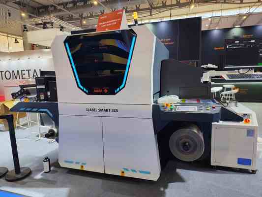 Presse numérique d'étiquettes UV de 216 mm avec une résolution de 1200*600 dpi et une vitesse d'impression de 10 m/min - 75 m/min