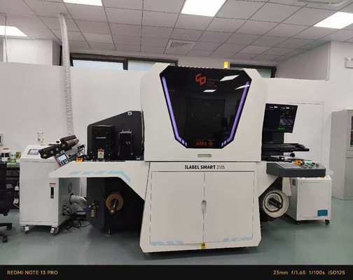 Presse numérique d'étiquettes UV de 216 mm avec une résolution de 1200*600 dpi et une vitesse d'impression de 10 m/min - 75 m/min
