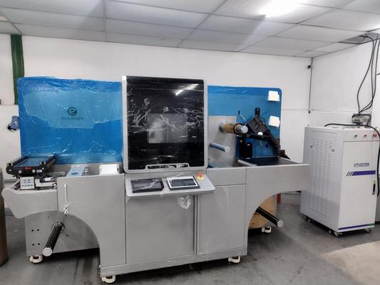 Machine d'impression numérique d'étiquettes de 430 mm avec une résolution de 1440*360 dpi et une vitesse de 10 m/min - 60 m/min