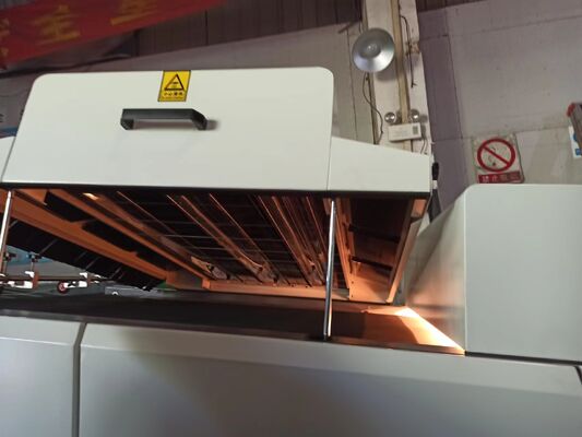 Machine de vernissage UV sélectif à plat A2