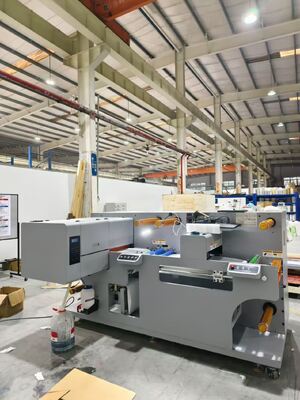 Imprimante et découpeuse d'étiquettes numériques économiques