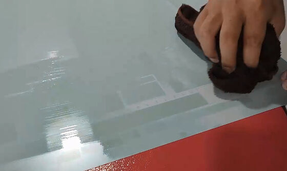 Plaques d'impression ECOO-G CTP avec une vitesse de brossage de 100 tours par minute, une résolution de 2400 Dpi et un point isolé minimum de 0,4 mm
