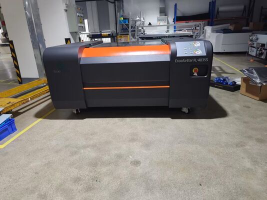 5080dpi image en plein écran de l'ordinateur à la machine à plaque de flexo