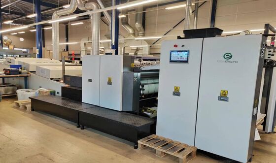 9500 sph Machine de vernissage UV spot A1 avec taille de feuille max 720x1060mm et épaisseur 80-500gsm