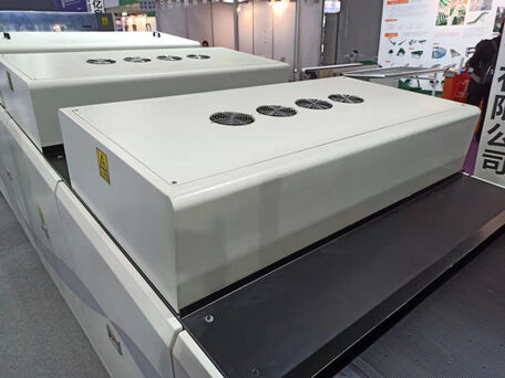 9500 sph Machine de vernissage UV spot A1 avec taille de feuille max 720x1060mm et épaisseur 80-500gsm