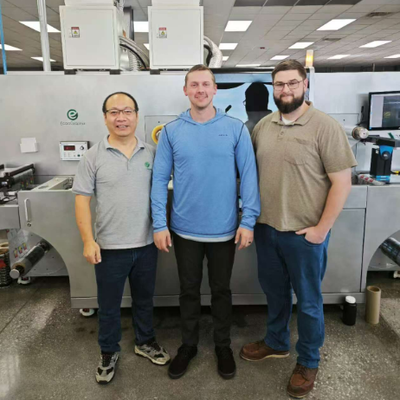 Machine d'amélioration de l'impression de vernis d'étiquettes numériques et d'estampage à froid EcooSpark