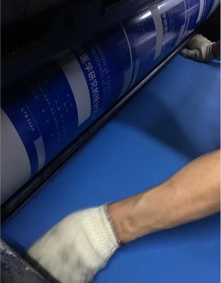 Couverture en caoutchouc d'impression offset de 3 plis avec la couche compressible de cellules étroites