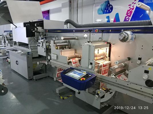 l'autocollant de label de 330mm Digital déjouent emboutissant l'imprimante à jet d'encre de vernis