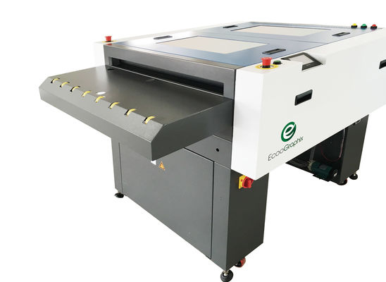 Machine de prétirage excentrée favorable à l'environnement de plat de PCT