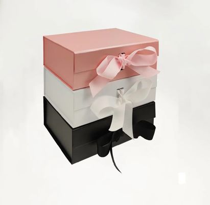 Boîte de carton à papier pour la fabrication de colle