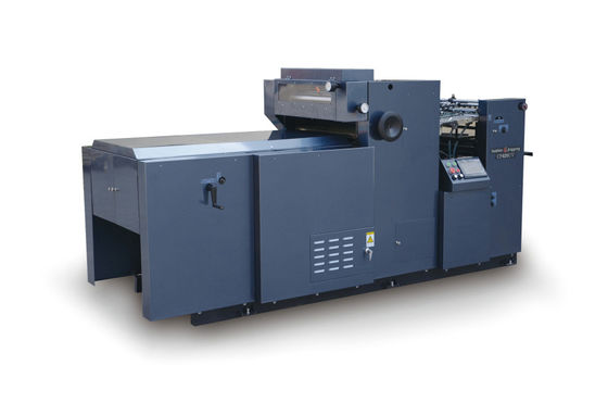 350gsm machine de vernissage UV 5000pcs/H de largeur du panneau 620mm