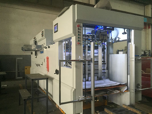 1080BQ Machine automatique de découpe sous pression avec décapage des déchets pour l'embellissement des cartes