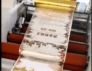 Lamineur automatique de cannelure de rouleau du papier A3 avec l'estampillage chaud d'aluminium
