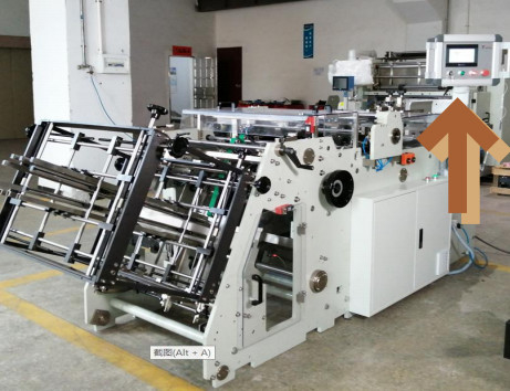 Machine à faire des boîtes en papier ondulé L1000 400 PCS/min